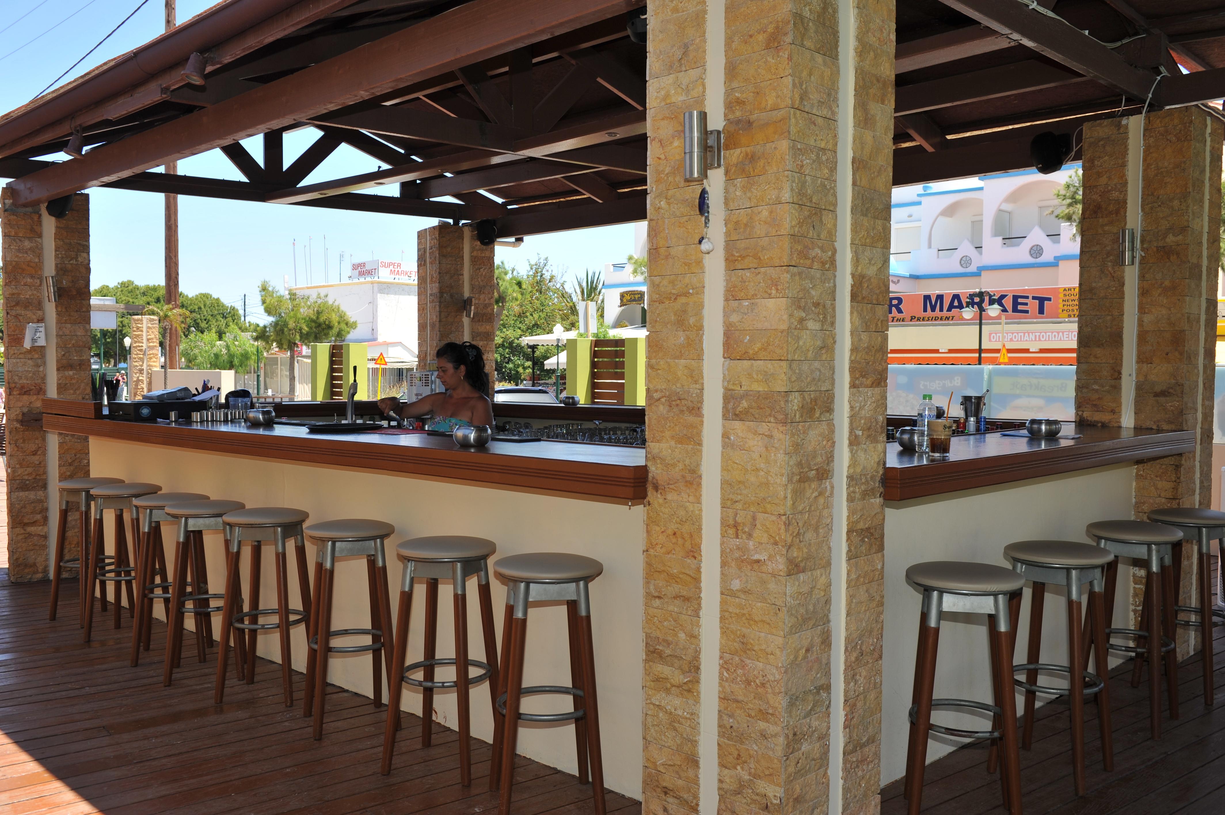 Heleni Beach Hotel Ялиссос Экстерьер фото