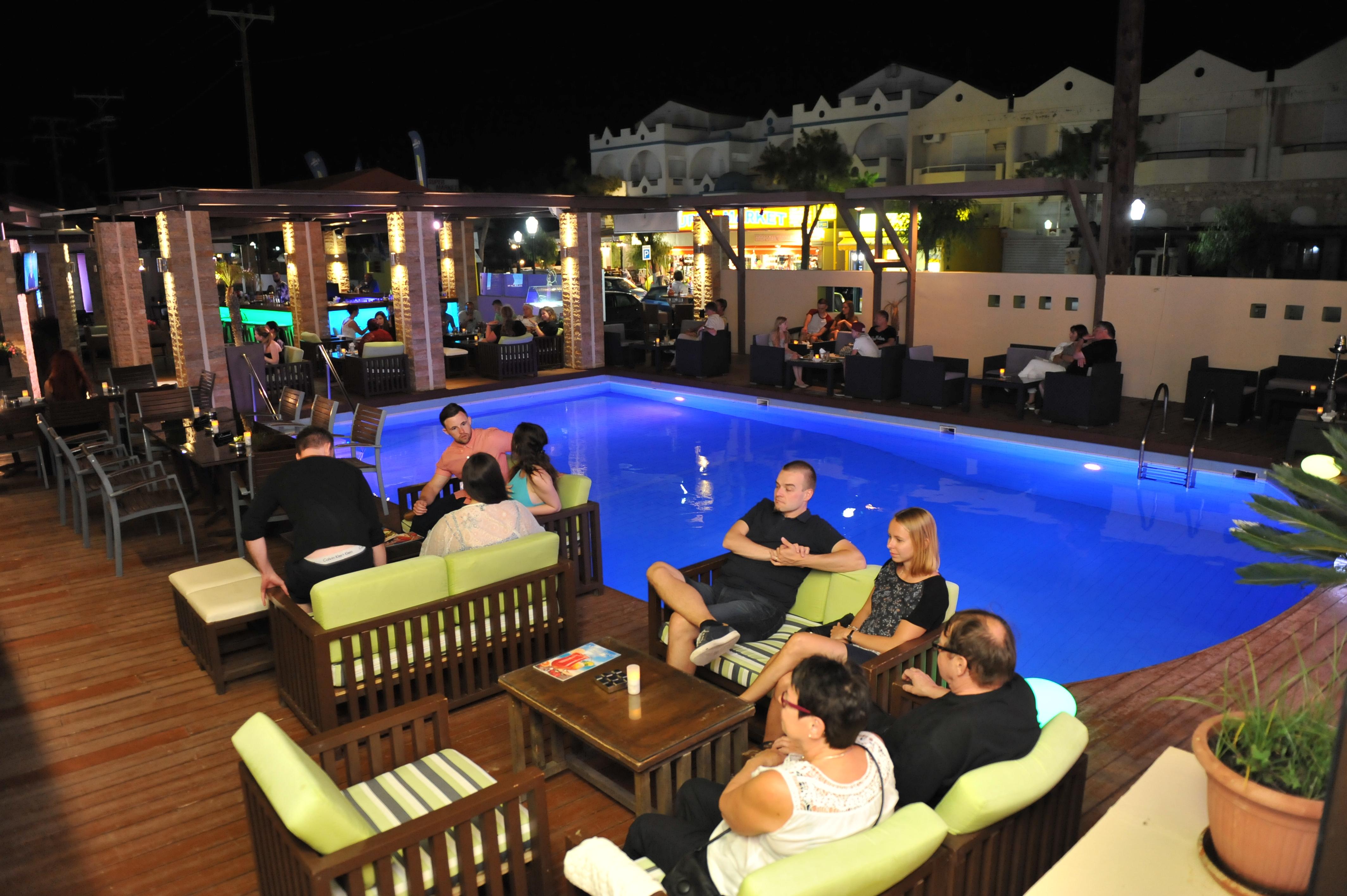 Heleni Beach Hotel Ялиссос Экстерьер фото