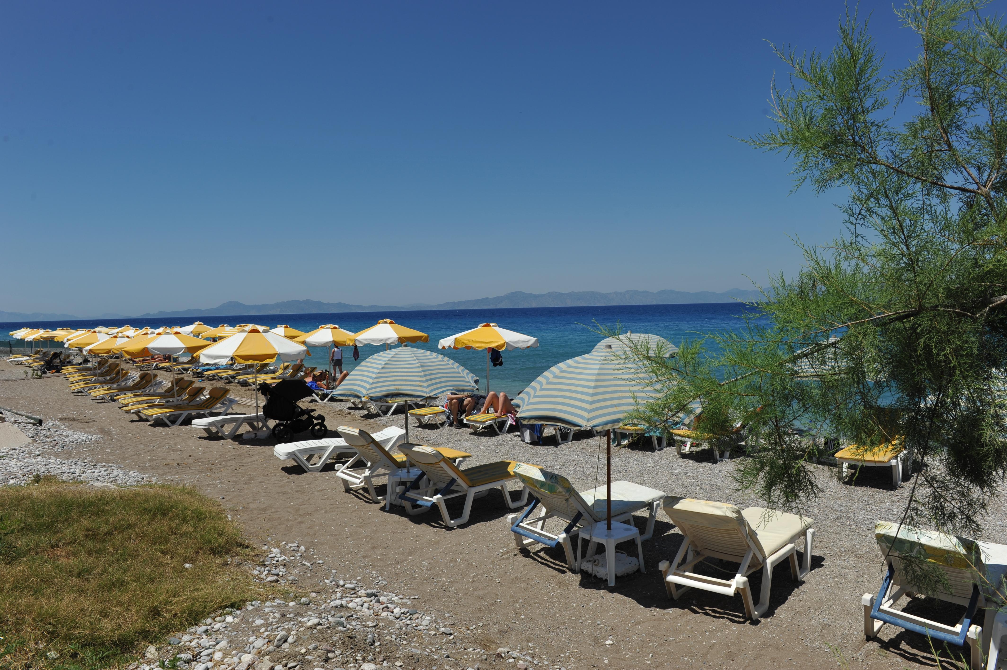 Heleni Beach Hotel Ялиссос Экстерьер фото