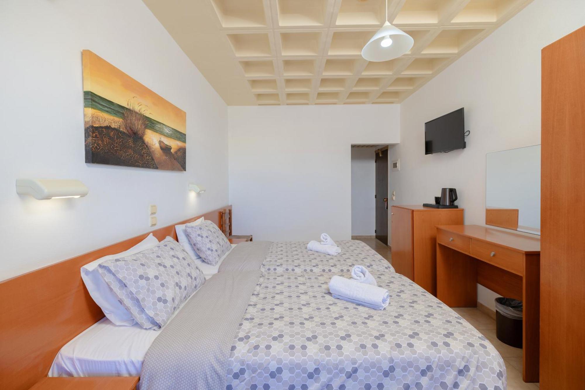 Heleni Beach Hotel Ялиссос Экстерьер фото